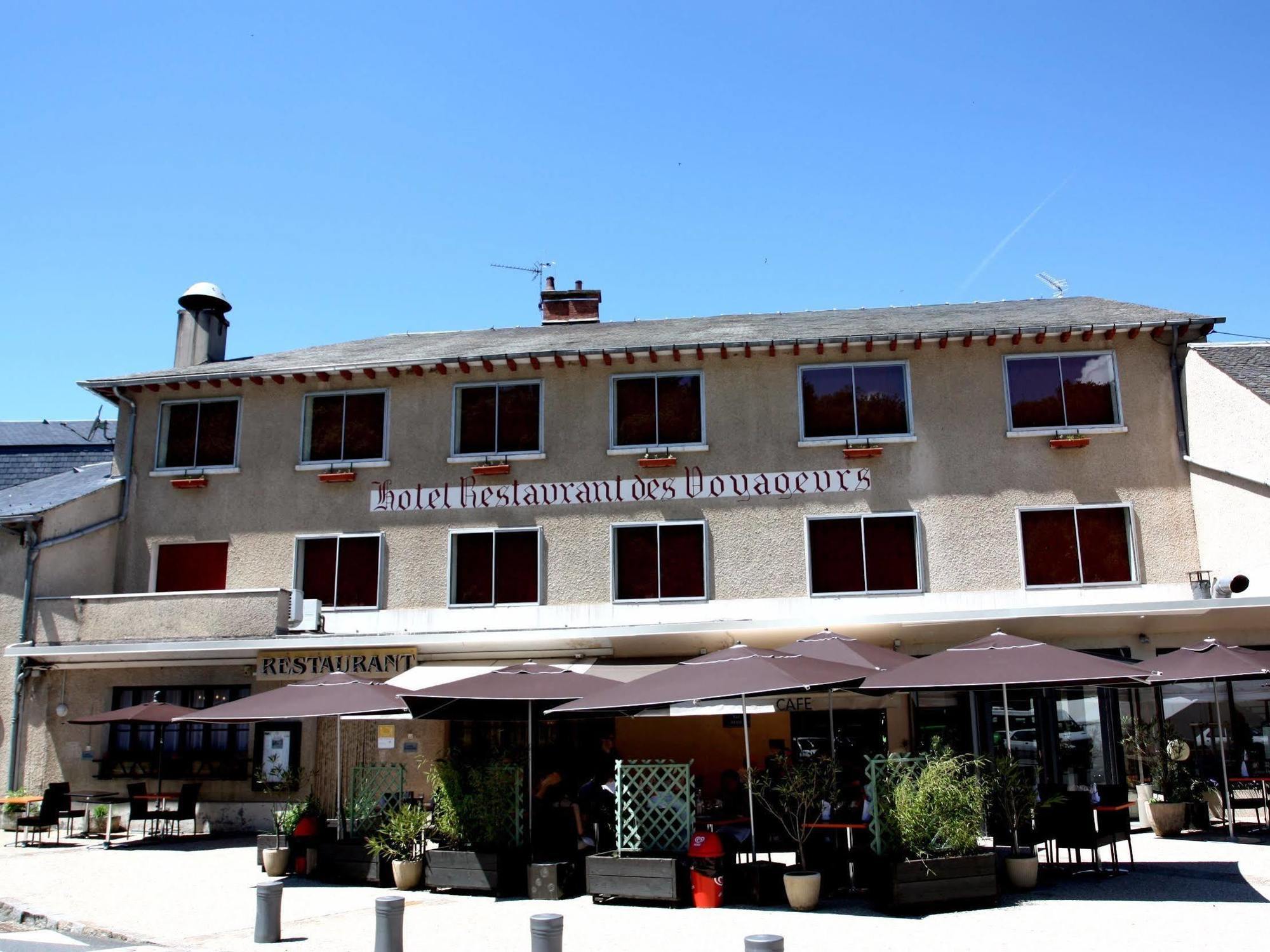 Logis Hotel Restaurant Des Voyageurs Pont-de-Salars Buitenkant foto